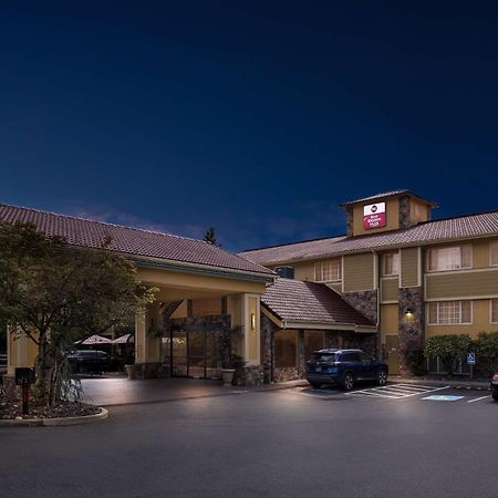 Best Western Plus Parkway Inn Уилсънвил Екстериор снимка