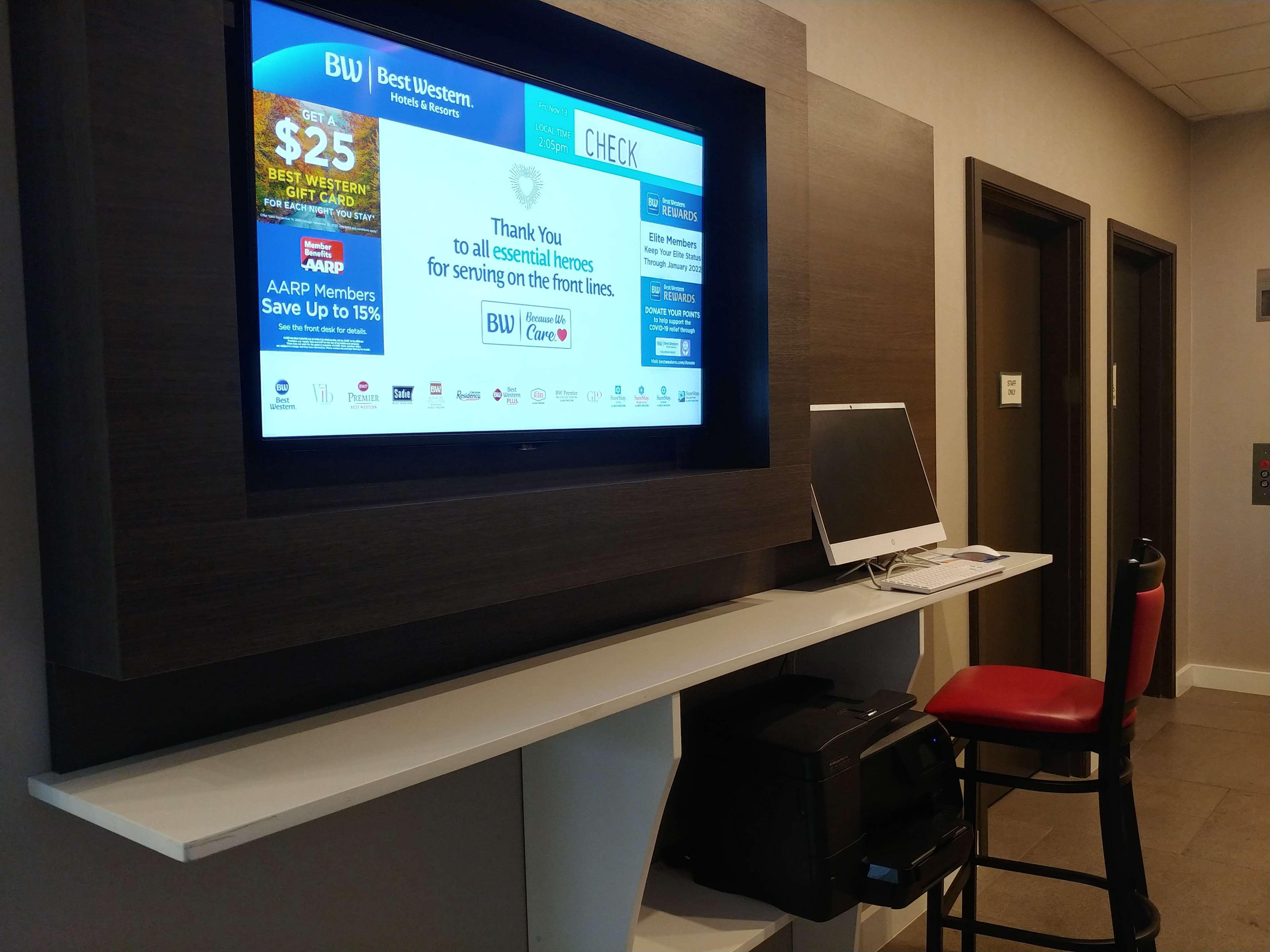 Best Western Plus Parkway Inn Уилсънвил Екстериор снимка