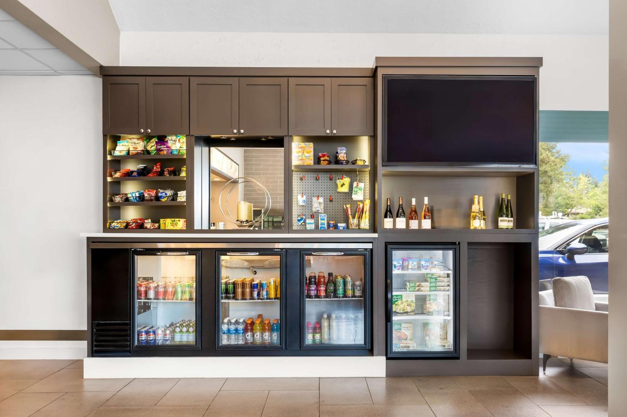 Best Western Plus Parkway Inn Уилсънвил Екстериор снимка